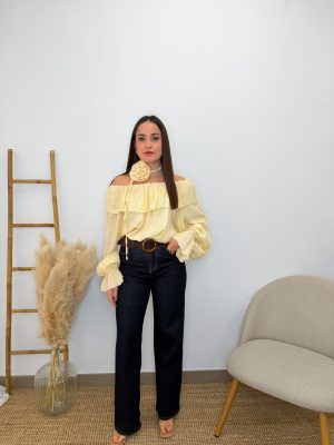 Blusa  flor amarilla