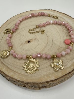 collar rosa