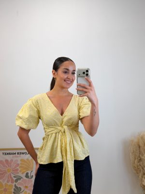Blusa vichí lazo amarillo