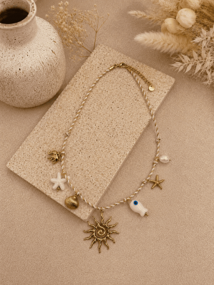 Collar charms blancos