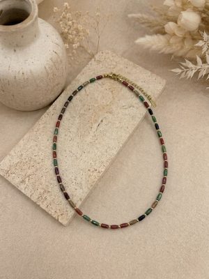 Collar piedras verdes