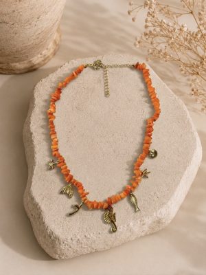 Collar charms naranjas