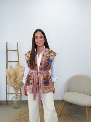 Chaleco Saudí bordado