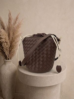 Bolso bombonera marrón